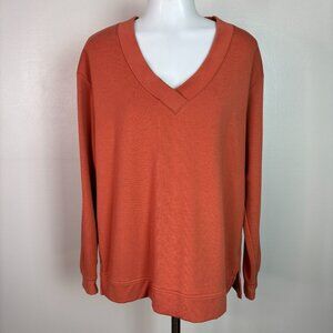 Orvis Sweatshirt Medium Orange V-Neck Fleece Pullover Top Women's Shirt